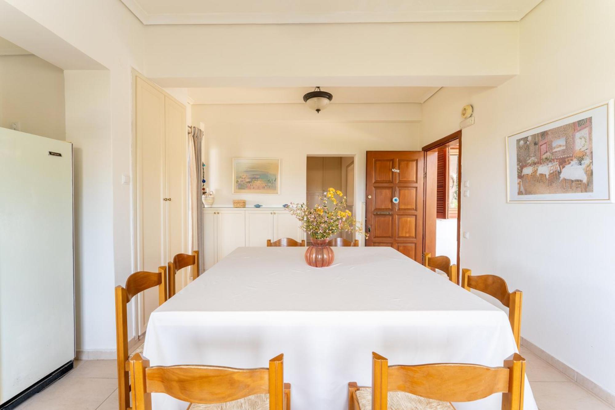 The House Of Gratitude - Poolside Retreat Villa ลูตรา โอรายาส เอเลนิส ภายนอก รูปภาพ