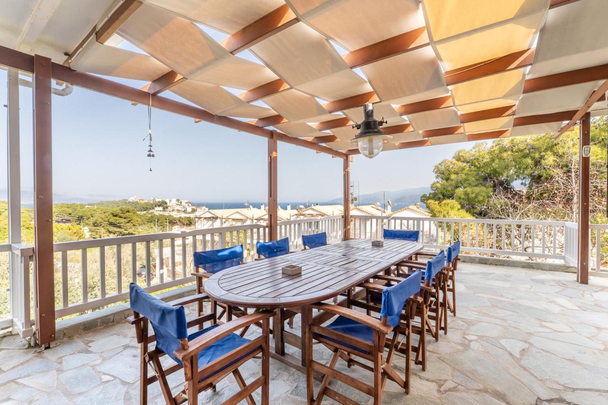 The House Of Gratitude - Poolside Retreat Villa ลูตรา โอรายาส เอเลนิส ภายนอก รูปภาพ